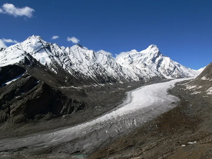 Spectacular 23-kilometer winding river of white ice of Drang Drung Glacier seen from Pensi La pass